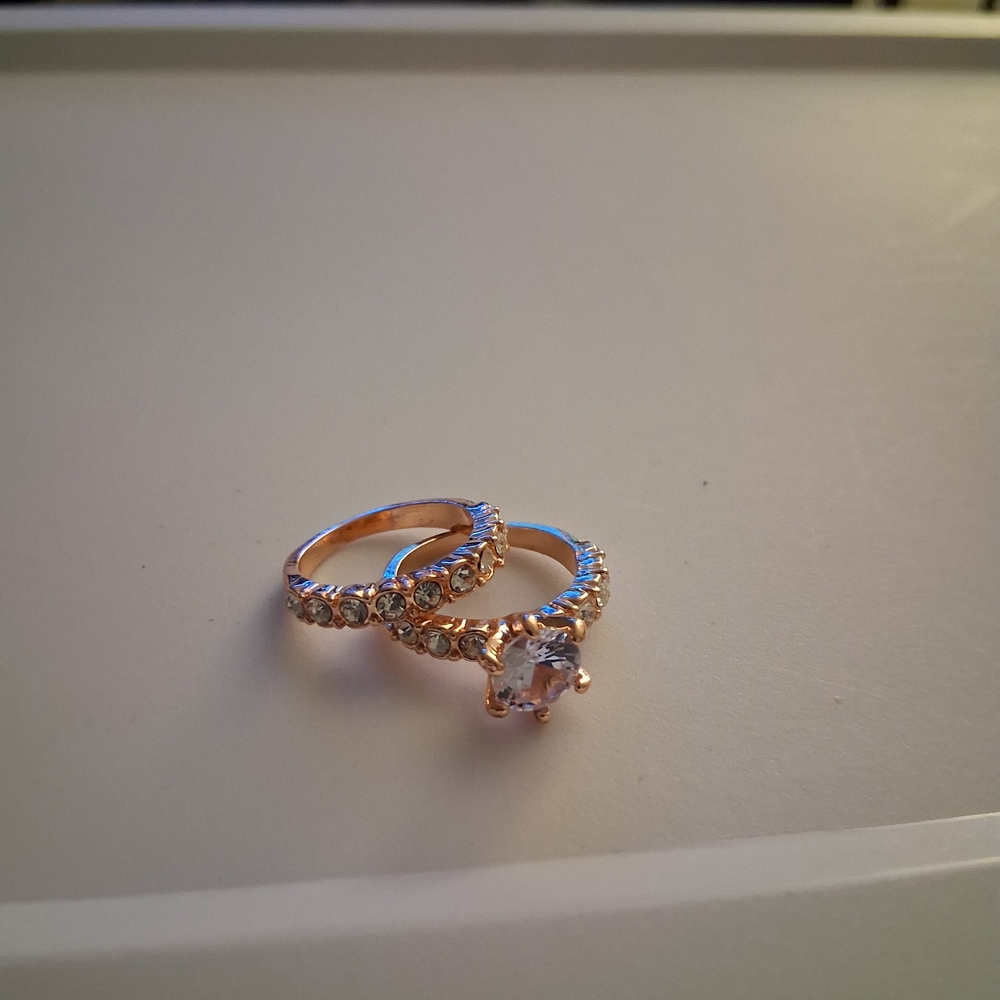 Rose Gold Crystal Embellished Ring Set